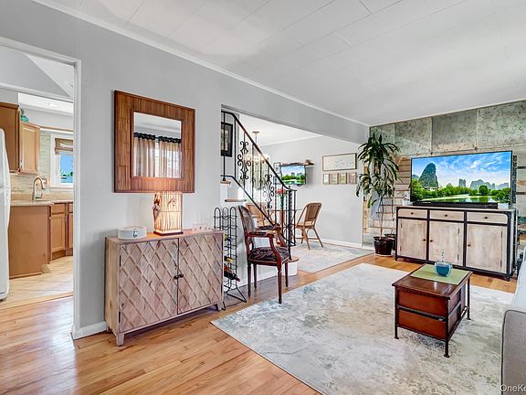5th image of 202 N Kings Avenue