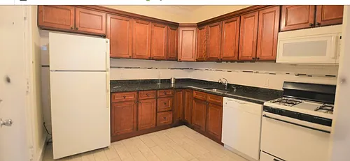 21 Park Vale Ave #11T Photo 1
