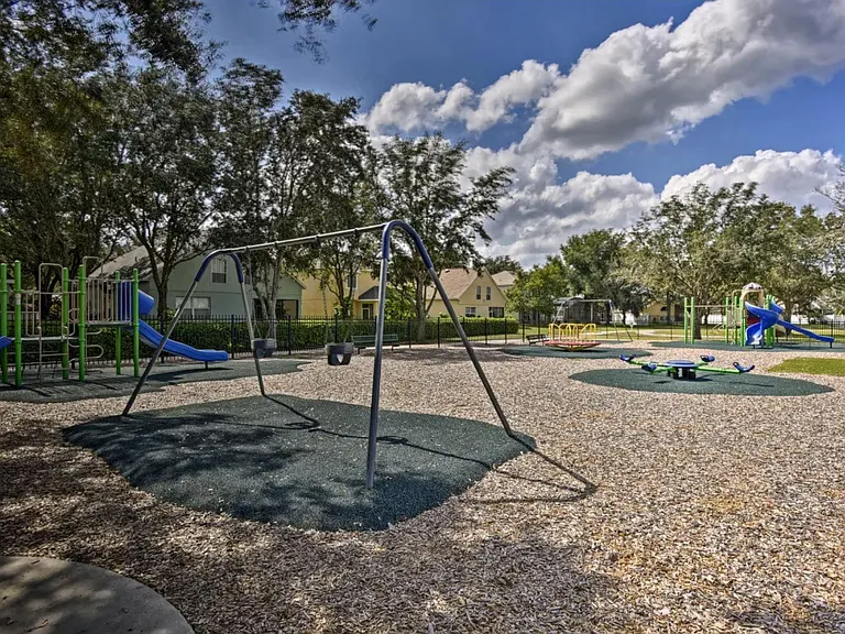 15906 Bay Vista Dr — Photo 49