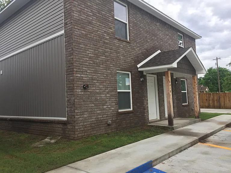 8010-8020 Texas Rd — Photo 11