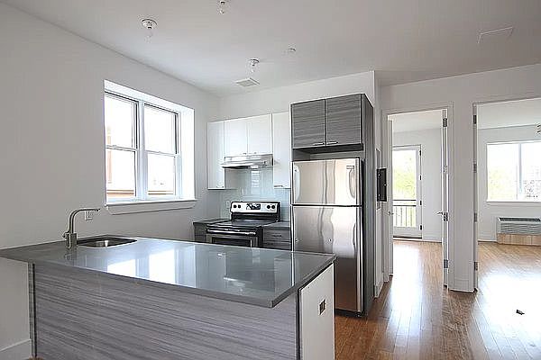 1st image of 186 Herkimer St