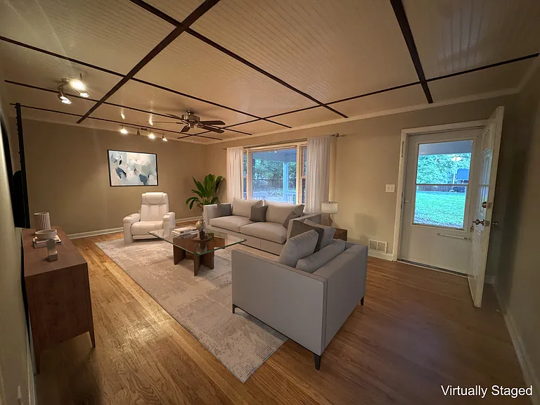 108 White St — Photo 7
