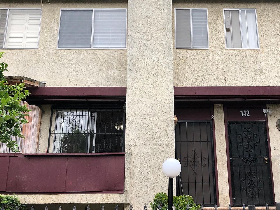 1st image of 142 Rosemont Ave APT 2