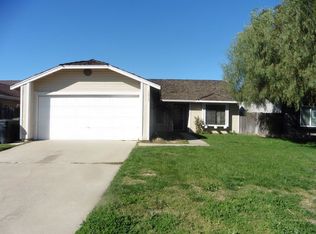 1317 Bailey Dr, Ripon, CA 95366