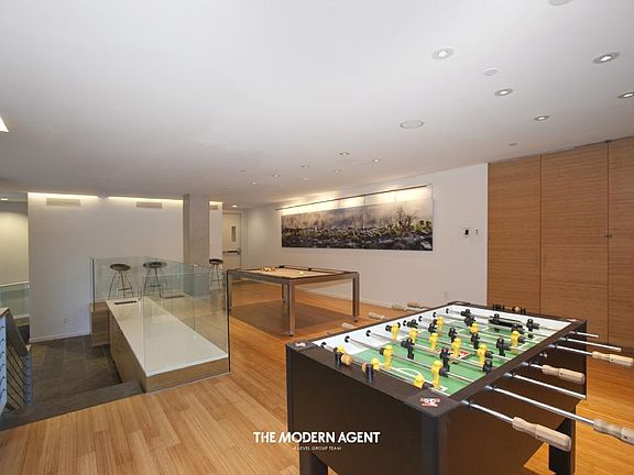 5th image of 303 E 33rd St APT 8B