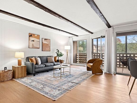 2nd image of 53 Melrose St APT 2B