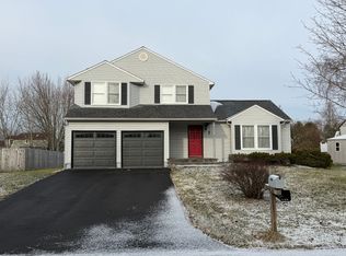5246 Brescia Path, Clay, NY 13041