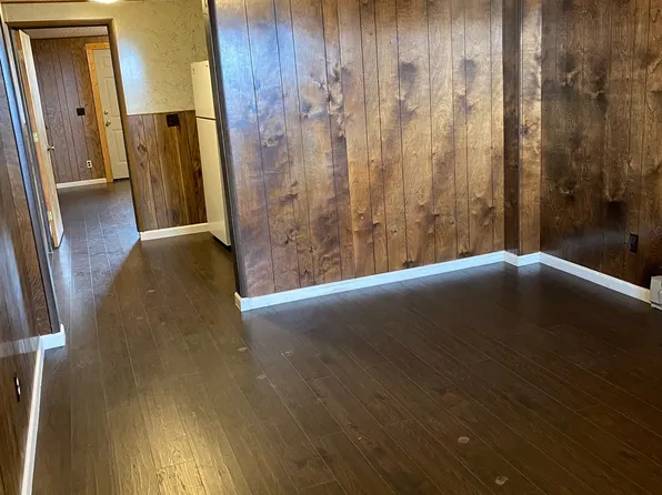 513 3rd Avenue North, 513 3rd Ave N, Hot Springs, MT 59845