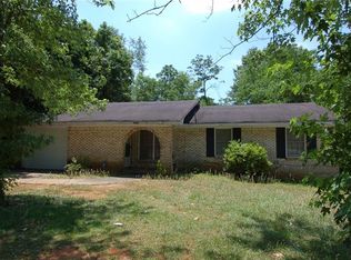 5047 W Mountain St, Stone Mountain, GA 30083