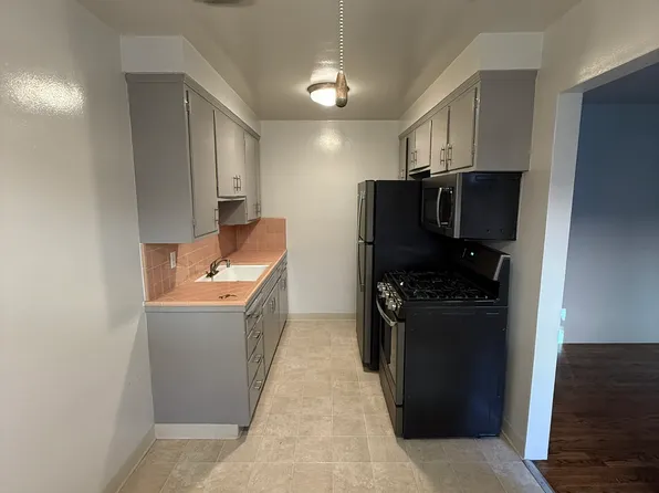 1624 T St, Sacramento, CA