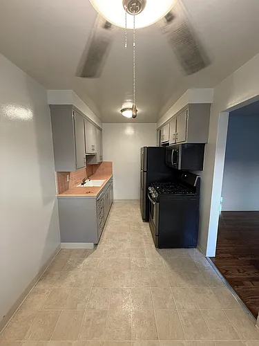 1624 T St Photo 1