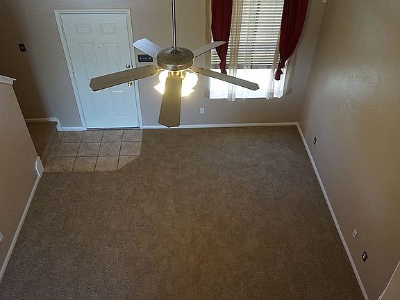 3rd image of 3208 Fry Ct