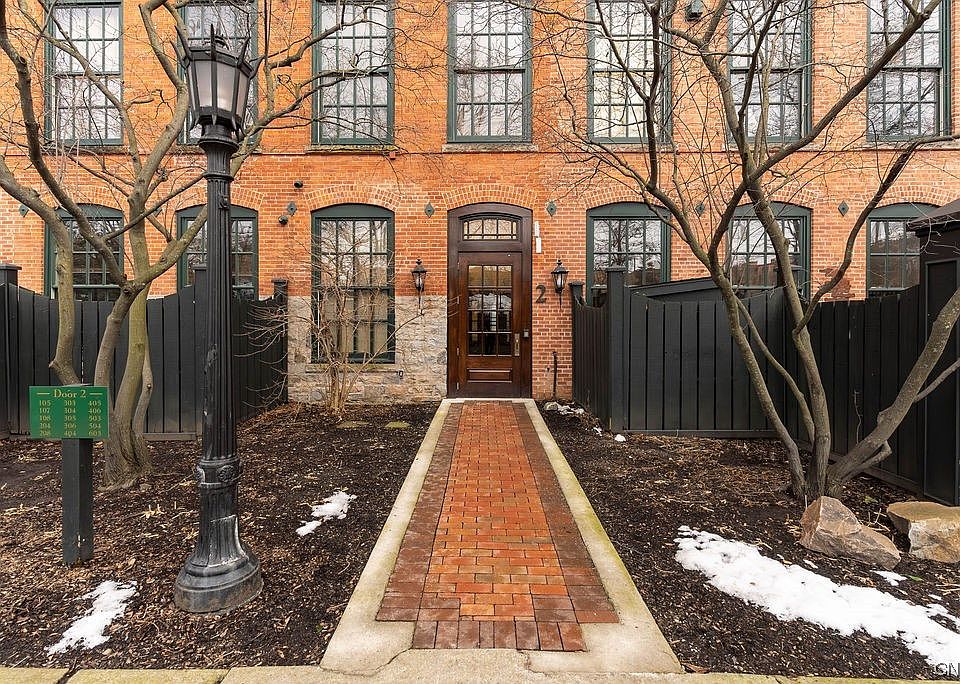 1st image of 429 N Franklin St #307 & 308