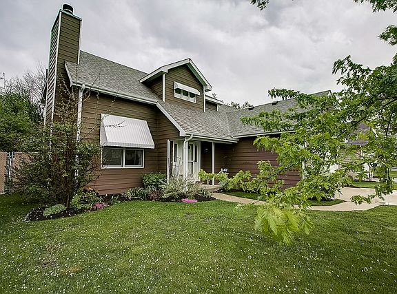 4th image of 4213 Bertrand Ln
