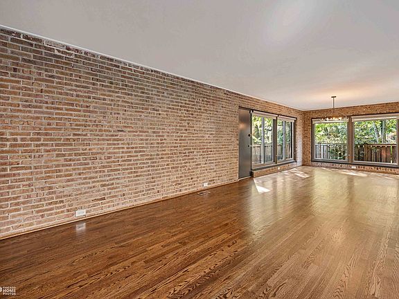 3rd image of 5748 S Dorchester Ave #5748