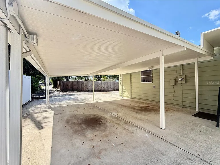 4628 Dr Martin Luther King Jr St N — Photo 34
