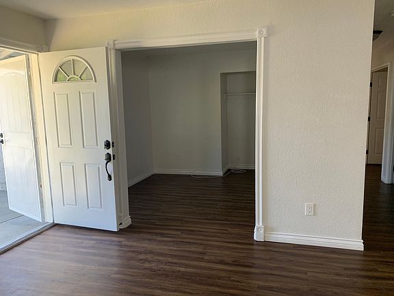 4th image of 4030 Valle Vista Dr