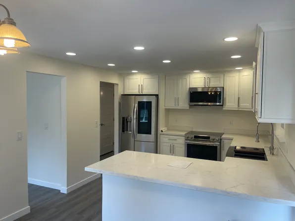 11911 Clover Creek Dr SW, Lakewood, WA 98499