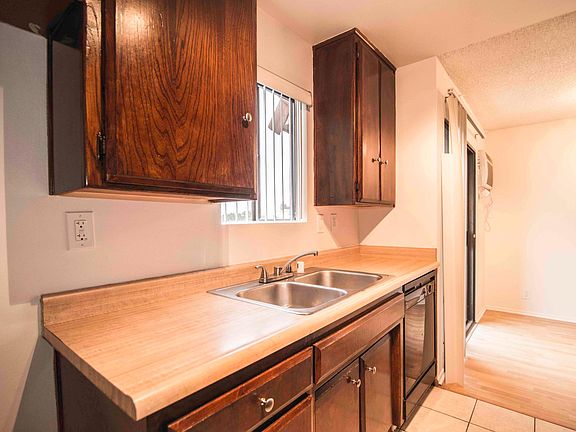 3rd image of 12021 Burbank Blvd #109