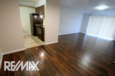 5th image of 6176 Knoll Lane Ct APT 103