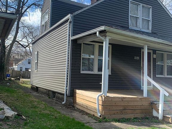 2nd image of 1043 Seymour Ave
