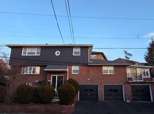 166 Morningside Ln, Palisades Park, NJ 07650