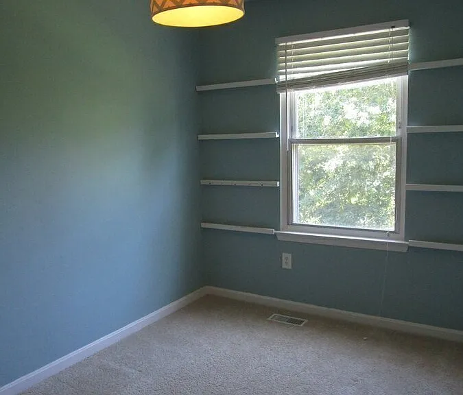 710 Oxford Square Dr — Photo 12