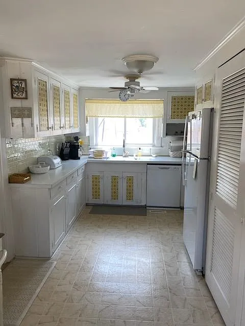 2 bed, $1,500 — Photo 1