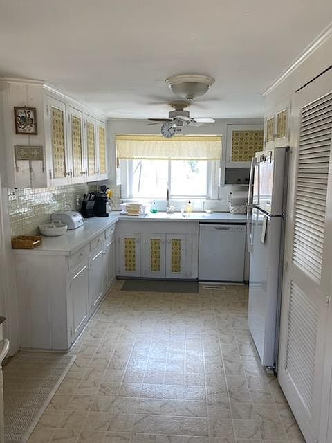 1st image of 110 Kupper Dr #W2