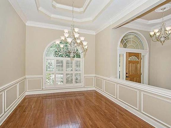 4th image of 1538 Harrington Park Dr