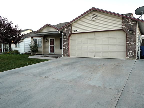2nd image of 2107 W Habitat St
