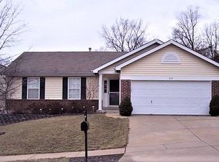 645 Top Notch Ln, Eureka, MO 63025