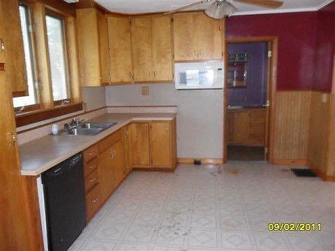 4th image of 502 Euclid St