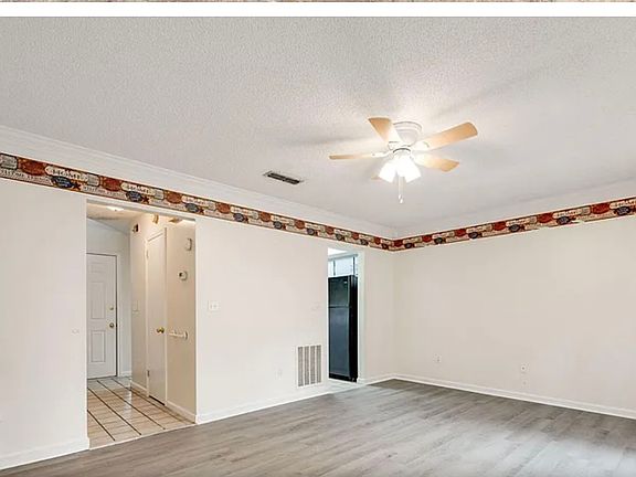 5th image of 1333 Joiner Rd