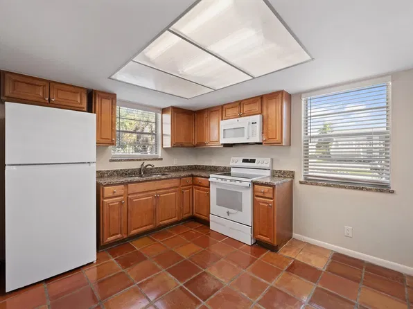 (undisclosed Address), West Palm Beach, FL 33409