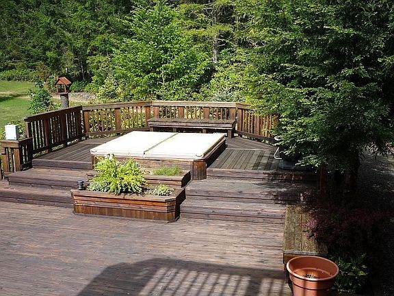 Hot tub with a view!