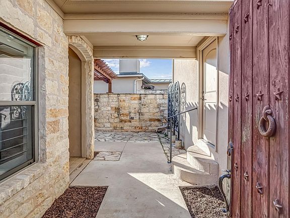2nd image of 142-A Uplift Street