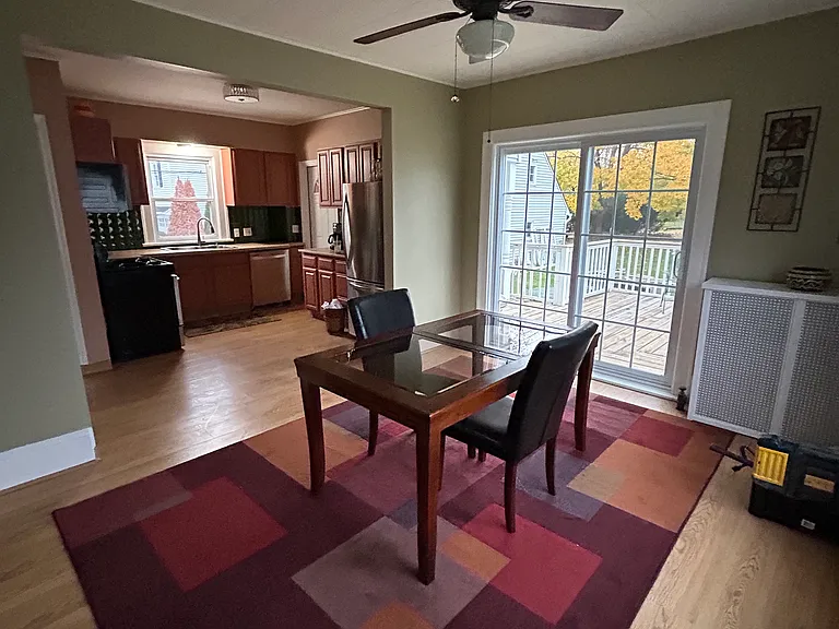 1191 Clague Rd — Photo 10