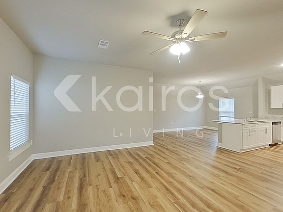 4th image of 13769 Pinyon Dr