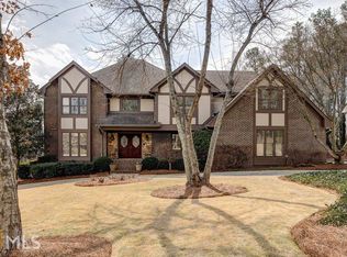 1765 Redbourne Dr, Sandy Springs, GA 30350