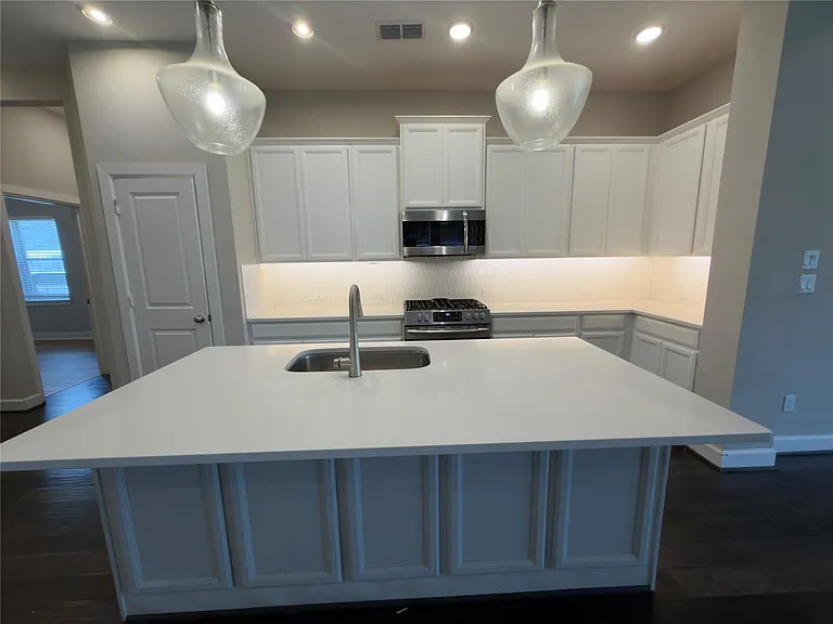 10727 Bridgeport Path Ct — Photo 11
