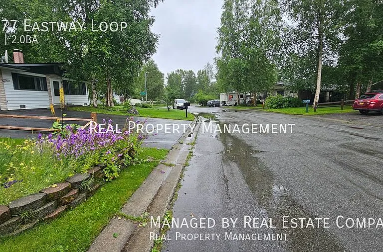 3977 Eastway Loop — Photo 3