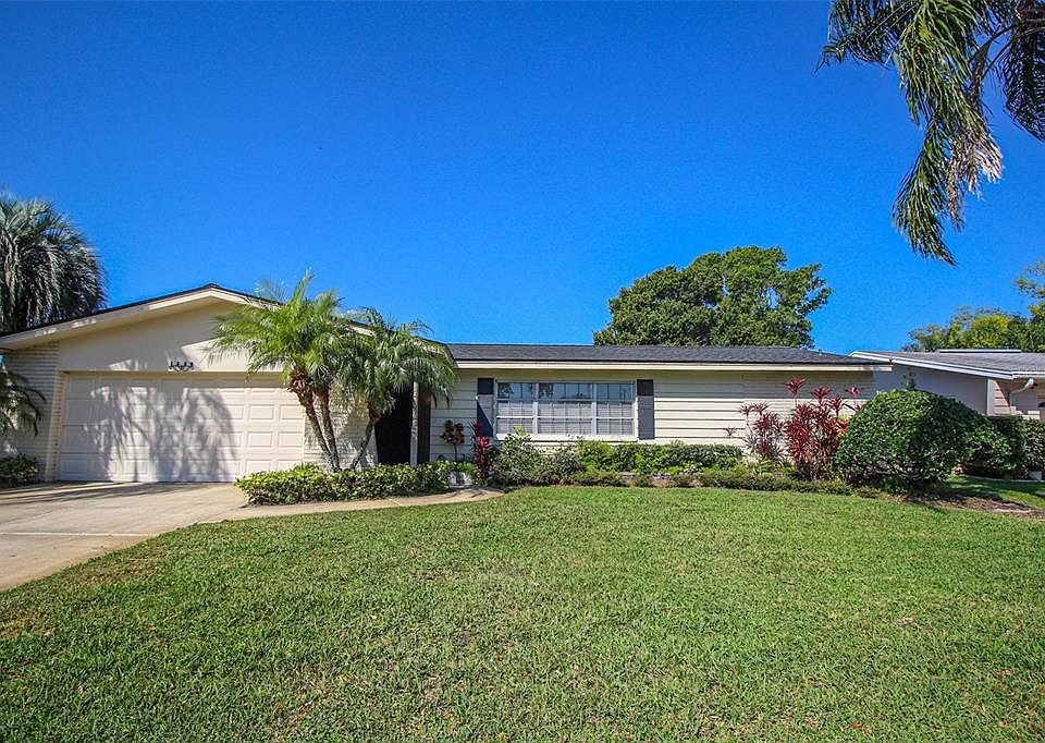 1st image of 1360 Summerlin Dr