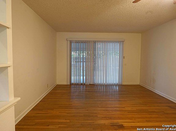 2nd image of 4514 Diamondhead Dr