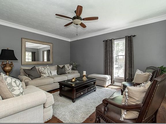 5th image of 2433 Woodacre Dr