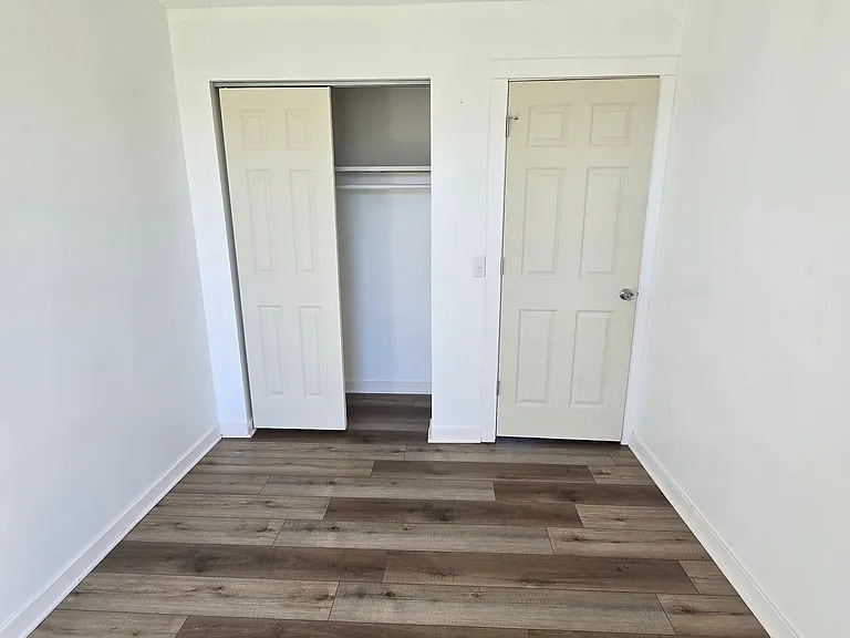 2 bed, 1.5 bath, $825 — Photo 27