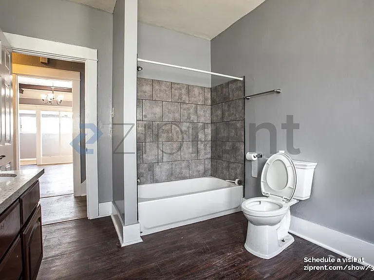 5001 S Budlong Ave — Photo 31
