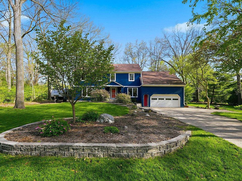 1st image of 3710 Moss Hill Dr