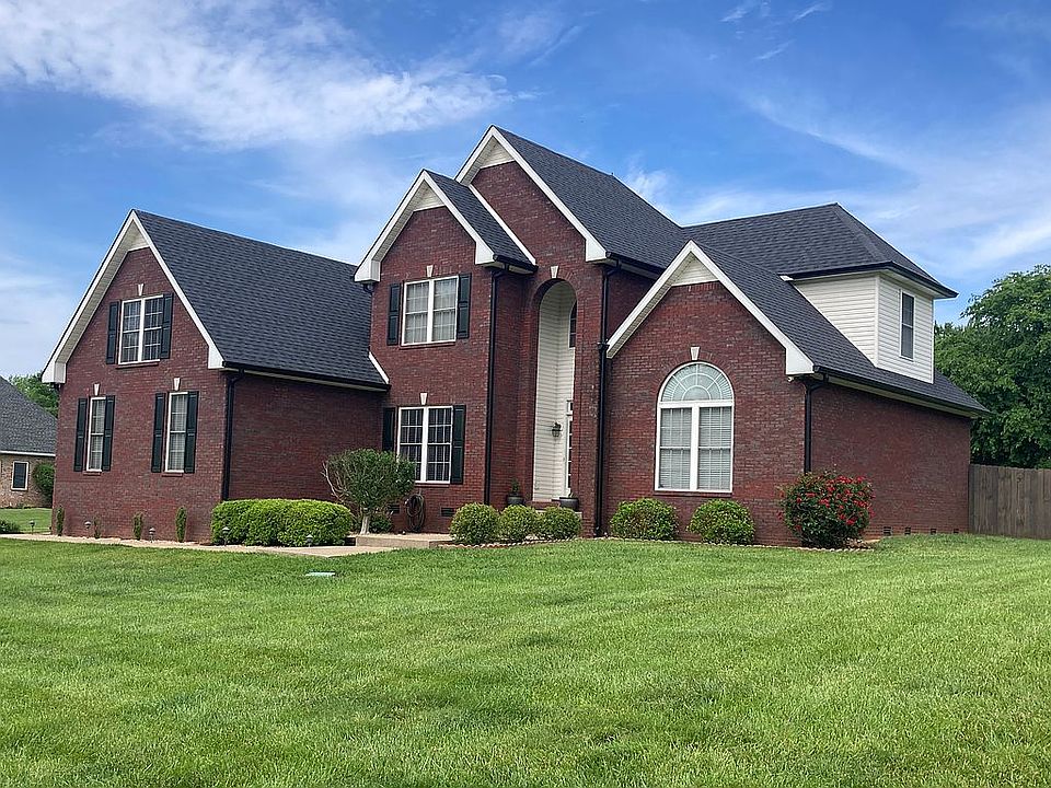 1st image of 898 Iron Wood Cir