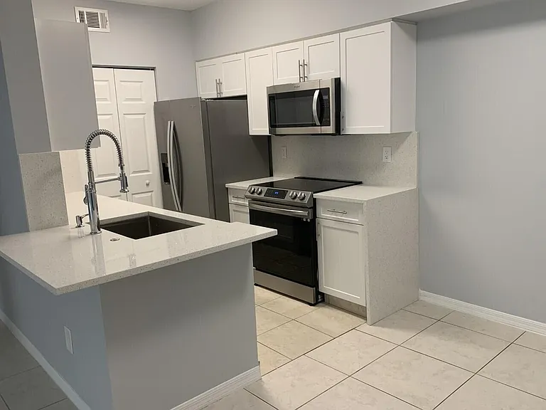 10300 Fox Trail Rd S #808 — Photo 3